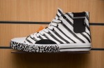 Обувь Vision Elastic Hi white/black stripes